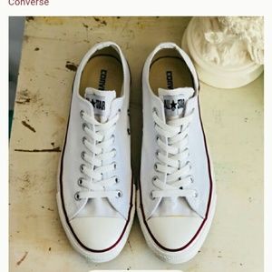 All Star Chuck Taylor Converse